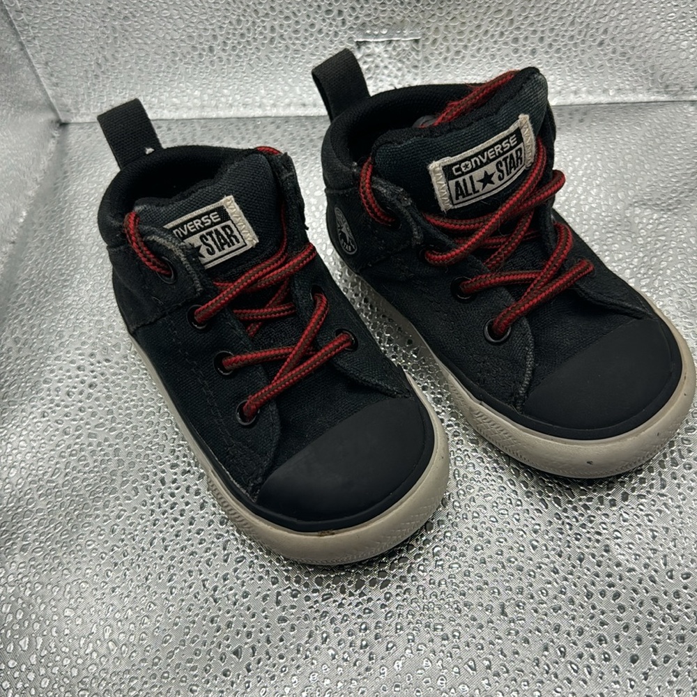 Toddler converse size 5